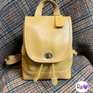 🦋 Coach Vintage Mustard Daypack Backpack